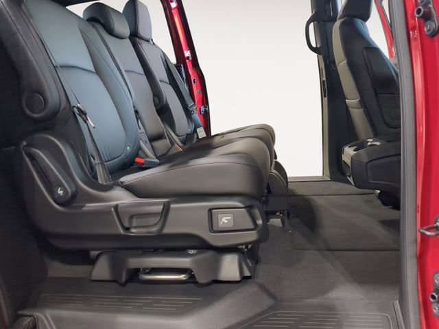 New 2026 Honda Odyssey Sport-L image 16