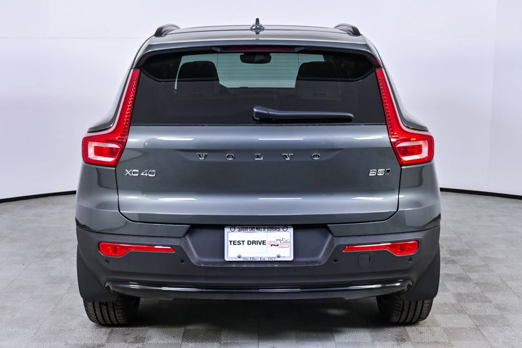 New 2026 Volvo XC40 B5 Plus w/ Climate Package image 28