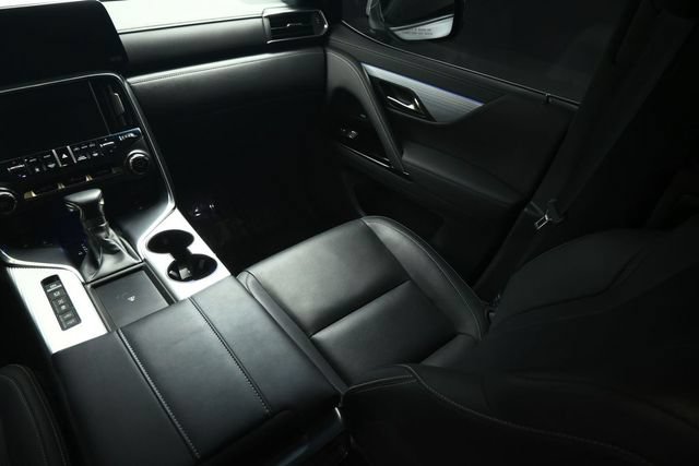 Used 2023 Lexus LX 600 F Sport w/ Accessory Package (Z1) AWD/4WD image 46