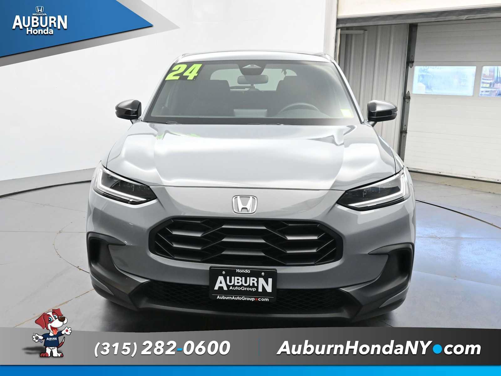Used 2024 Honda HR-V Sport image 3