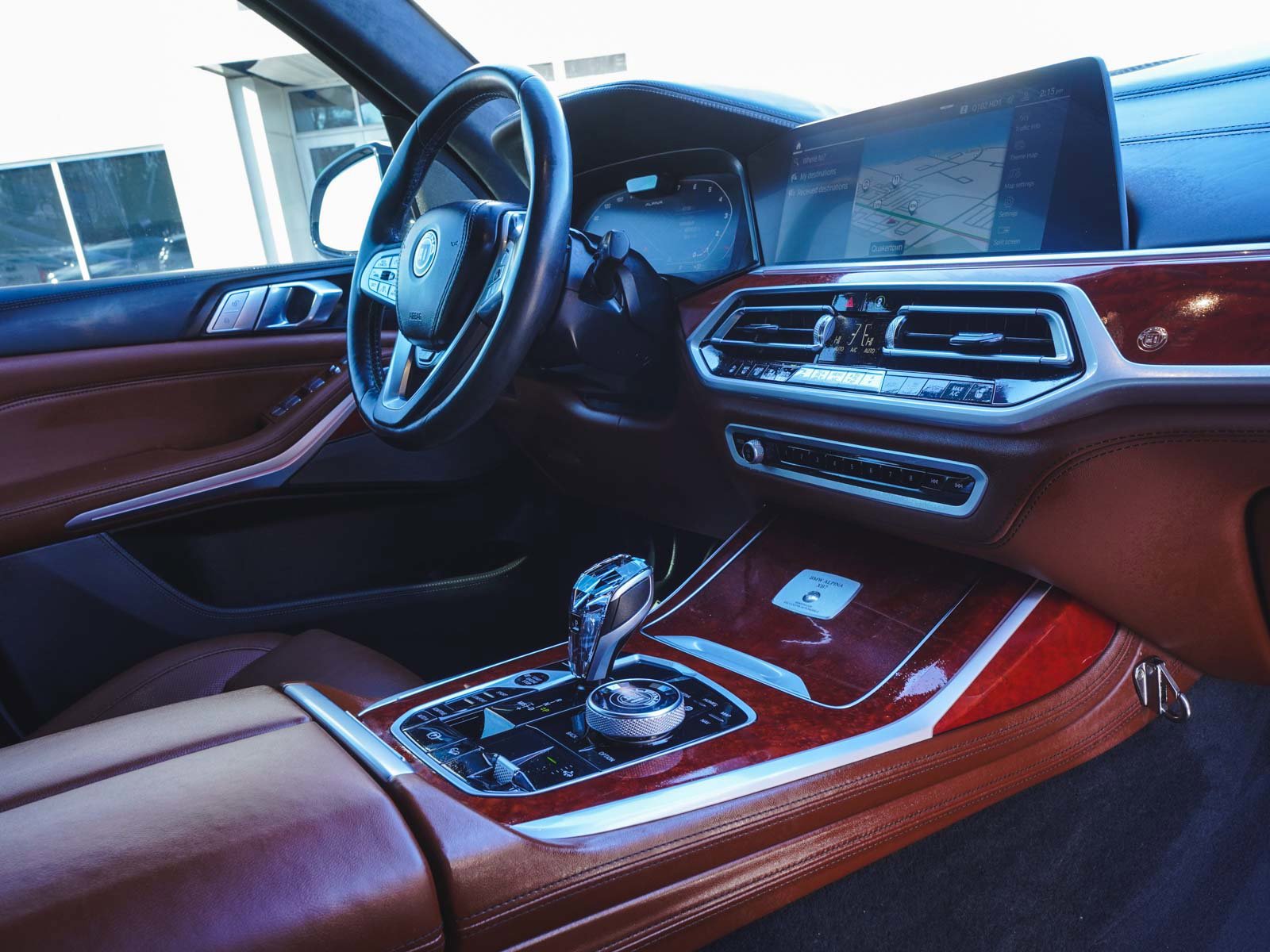 Used 2022 BMW ALPINA XB7 image 46