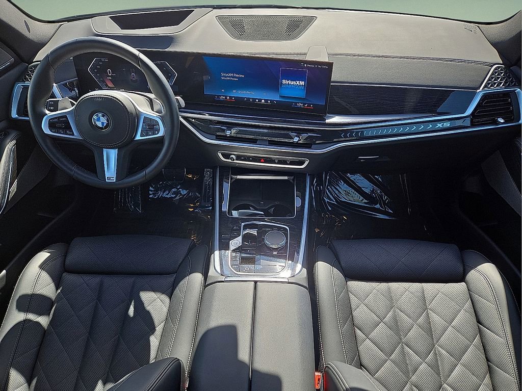 Used 2026 BMW X5 sDrive40i image 14