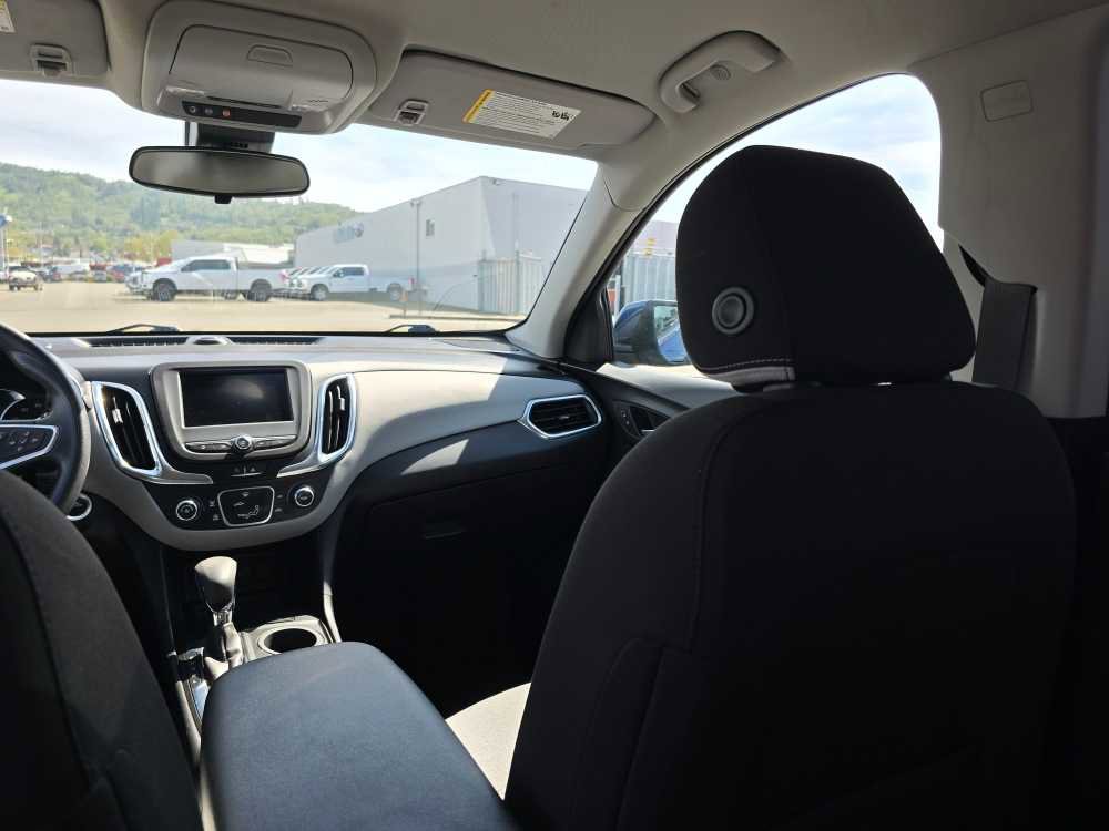 Used 2022 Chevrolet Equinox LT AWD/4WD image 14