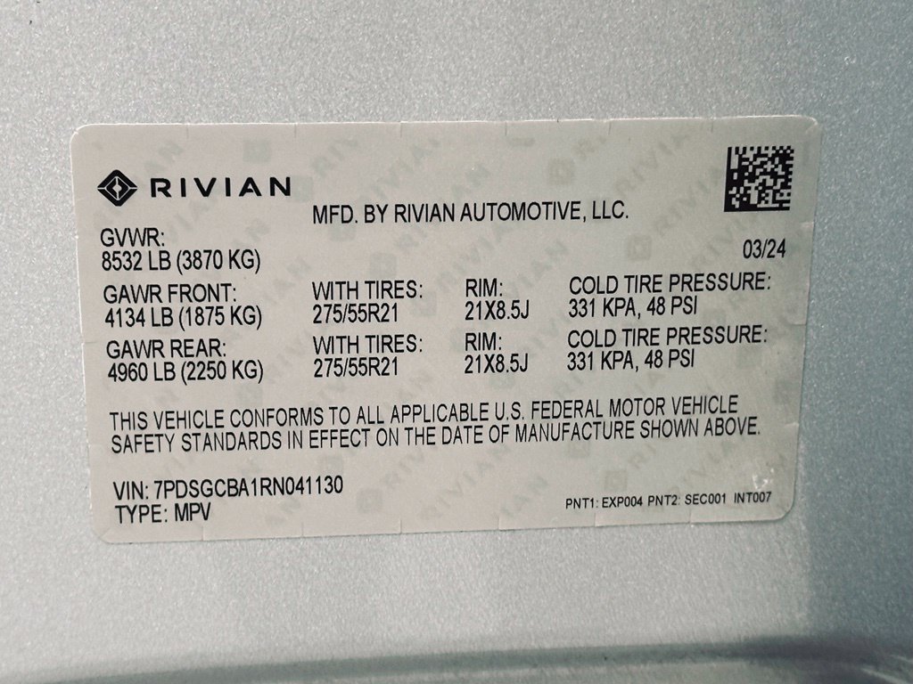 Used 2024 Rivian R1S Adventure Dual AWD/4WD image 51