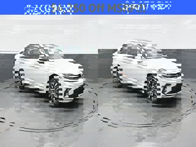 New 2026 Volkswagen Jetta SE image 1