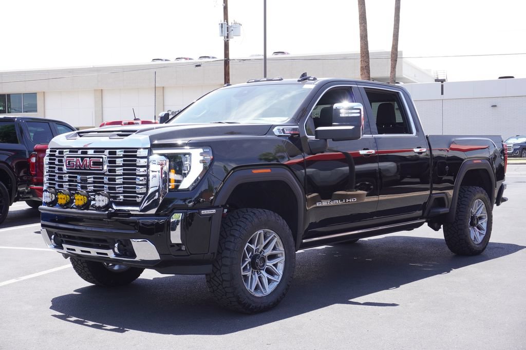 New 2025 GMC Sierra 2500 Denali w/ Denali Reserve Package AWD/4WD image 5