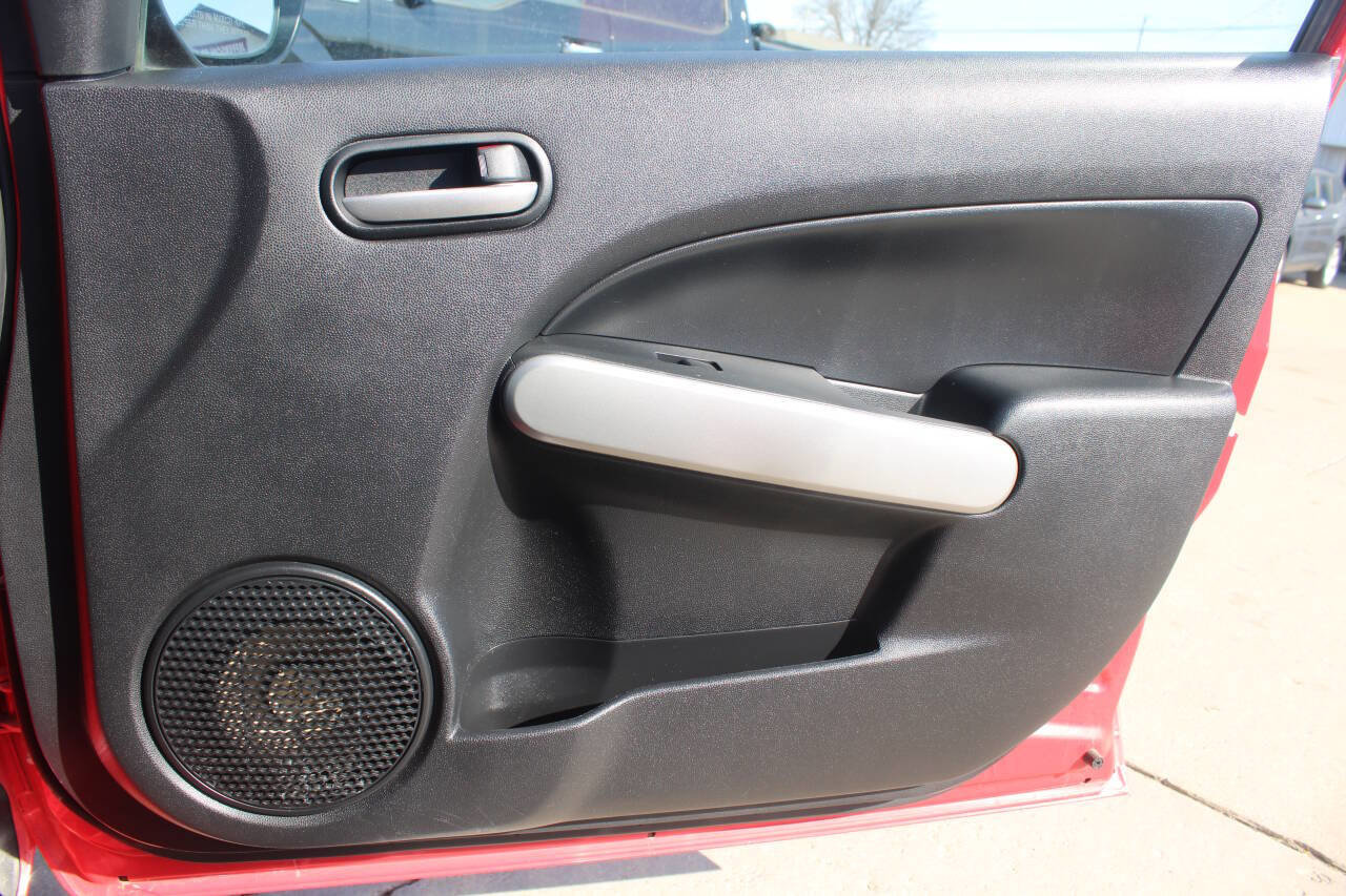 Used 2014 MAZDA MAZDA2 Sport image 8