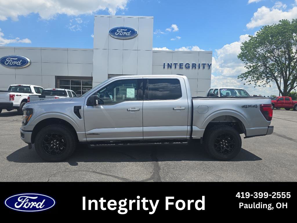 New 2025 Ford F150 XLT w/ Equipment Group 302A MID