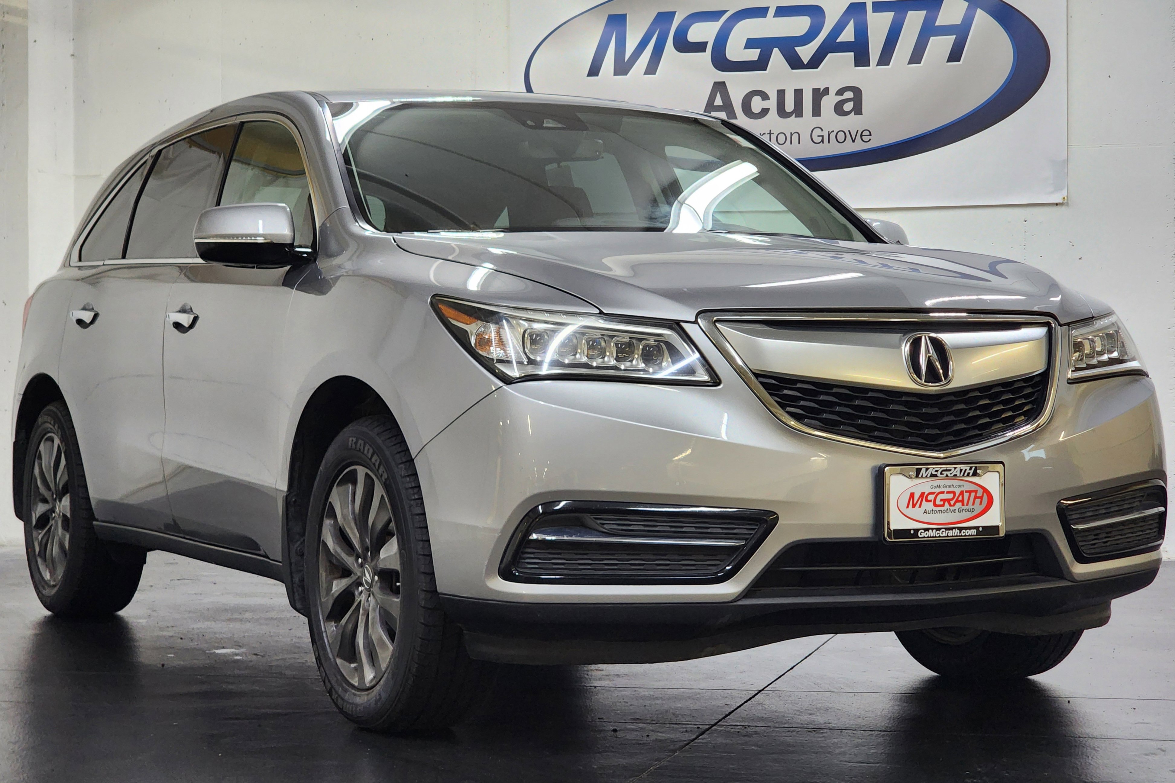 Used 2016 Acura MDX SH-AWD w/ Tech & Entertainment image 2