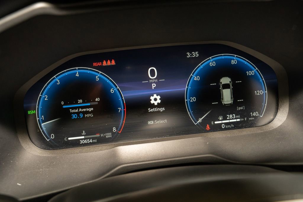 Used 2023 Toyota RAV4 Limited image 19