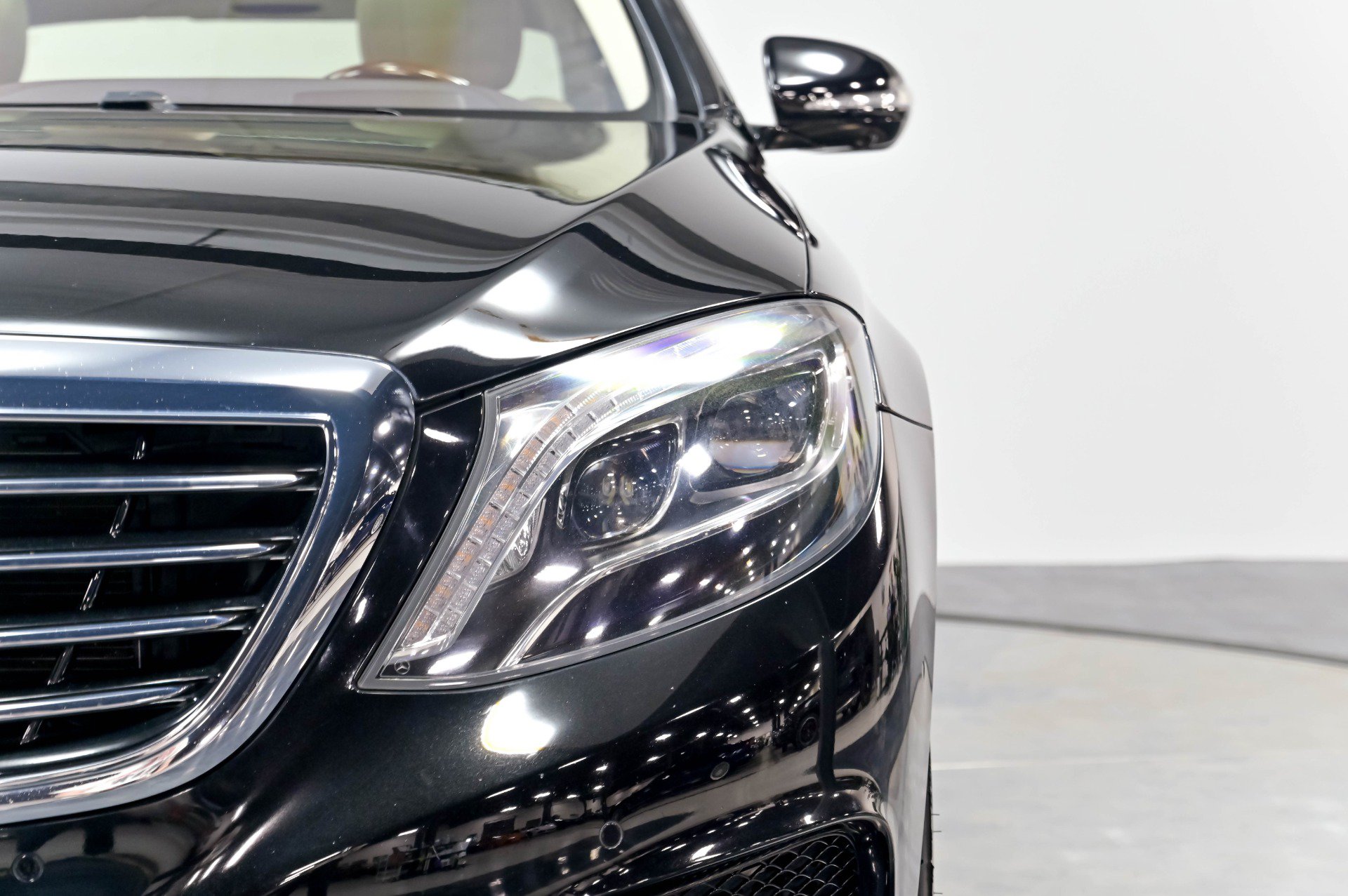 Used 2016 Mercedes-Benz S 550 4MATIC Sedan image 54