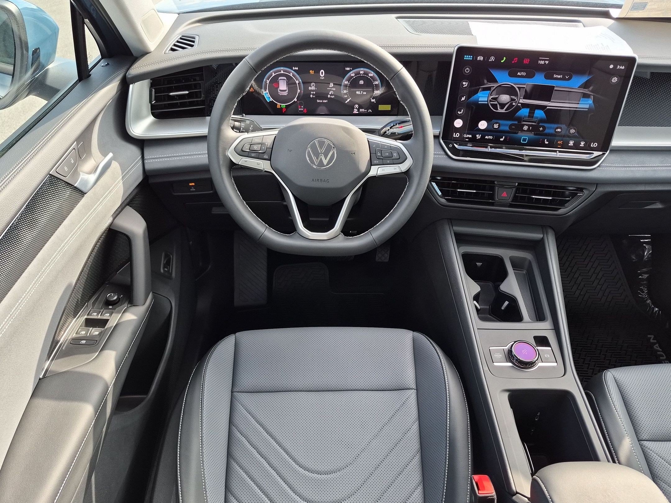 New 2026 Volkswagen Tiguan SE AWD/4WD image 29