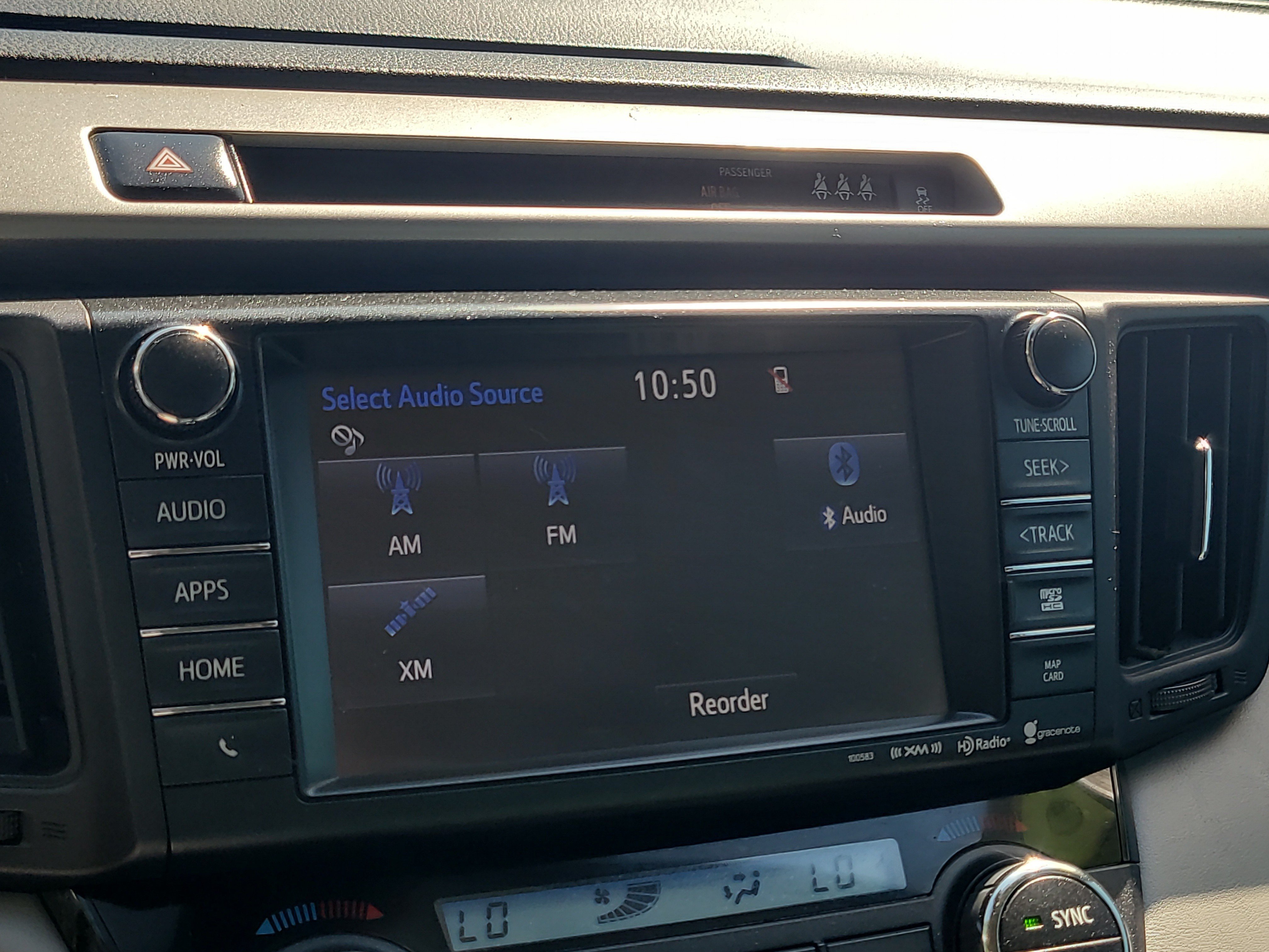 Used 2018 Toyota RAV4 Limited FWD image 24