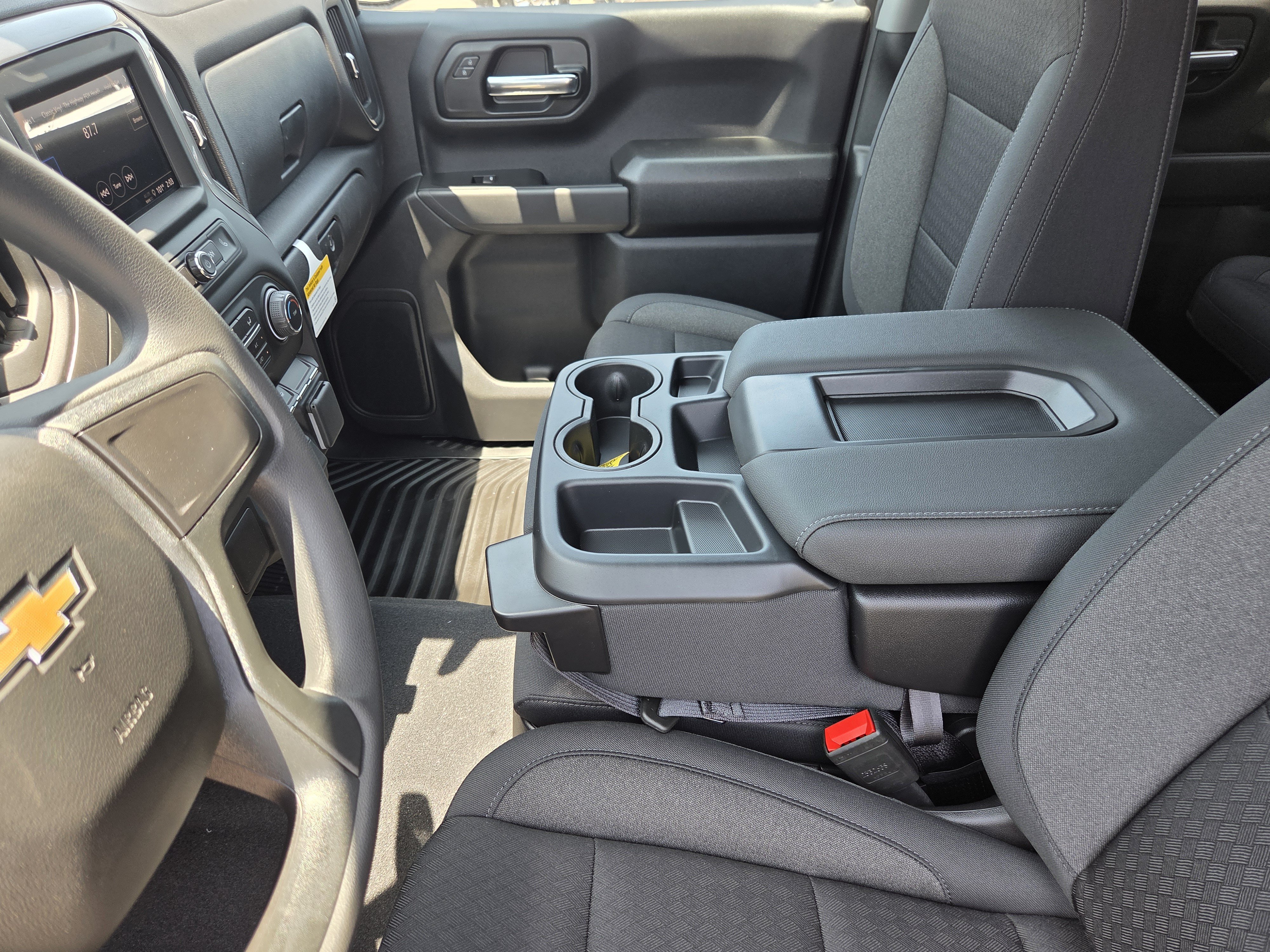New 2026 Chevrolet Silverado 1500 Custom RWD image 18