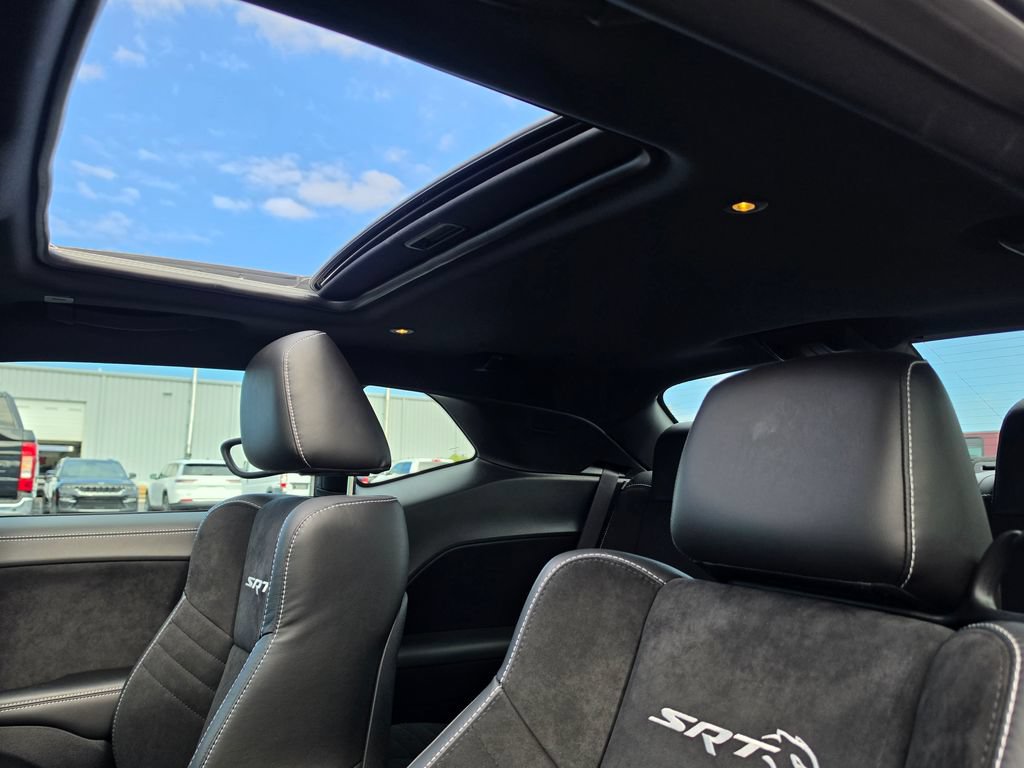 Used 2022 Dodge Challenger SRT Hellcat Redeye RWD image 26