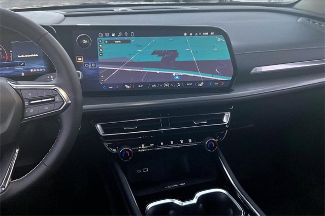 New 2026 Chevrolet Traverse LT w/ LPO, Floor Liner Package image 7