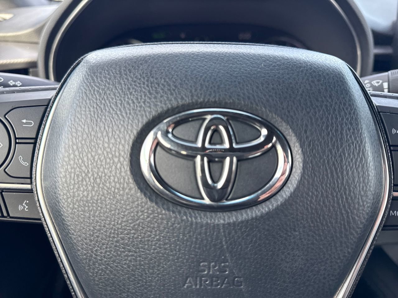 Used 2021 Toyota Avalon XSE image 30