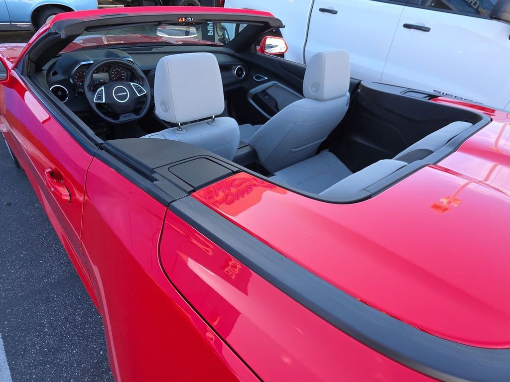 Used 2023 Chevrolet Camaro LT w/ RS Package image 19