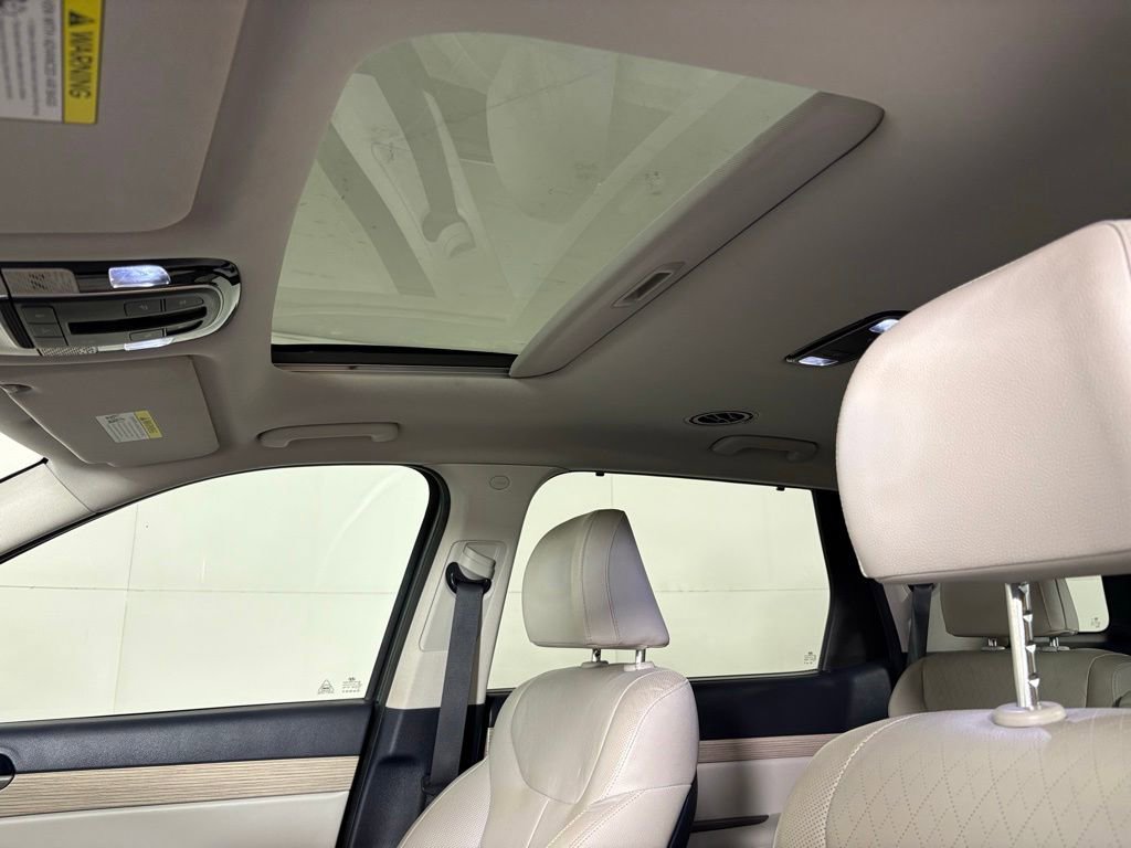 Used 2021 Hyundai Palisade SEL w/ Premium Package FWD image 18