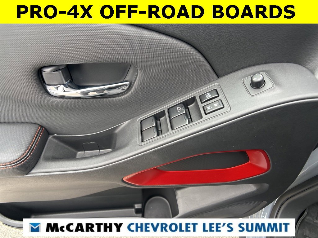 Used 2024 Nissan Frontier PRO-4X w/ Technology Package image 22