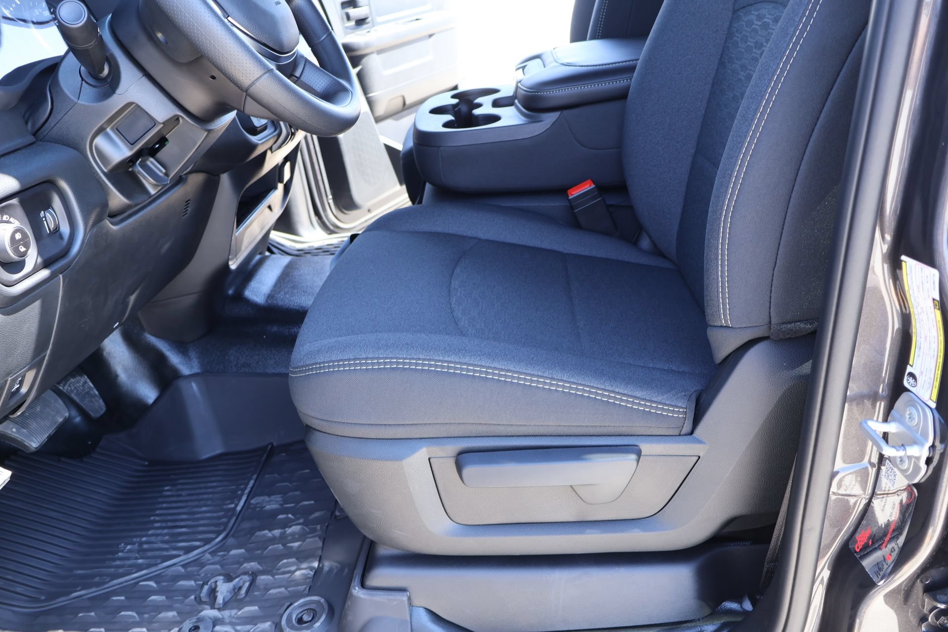New 2027 RAM 3500 Tradesman AWD/4WD image 11