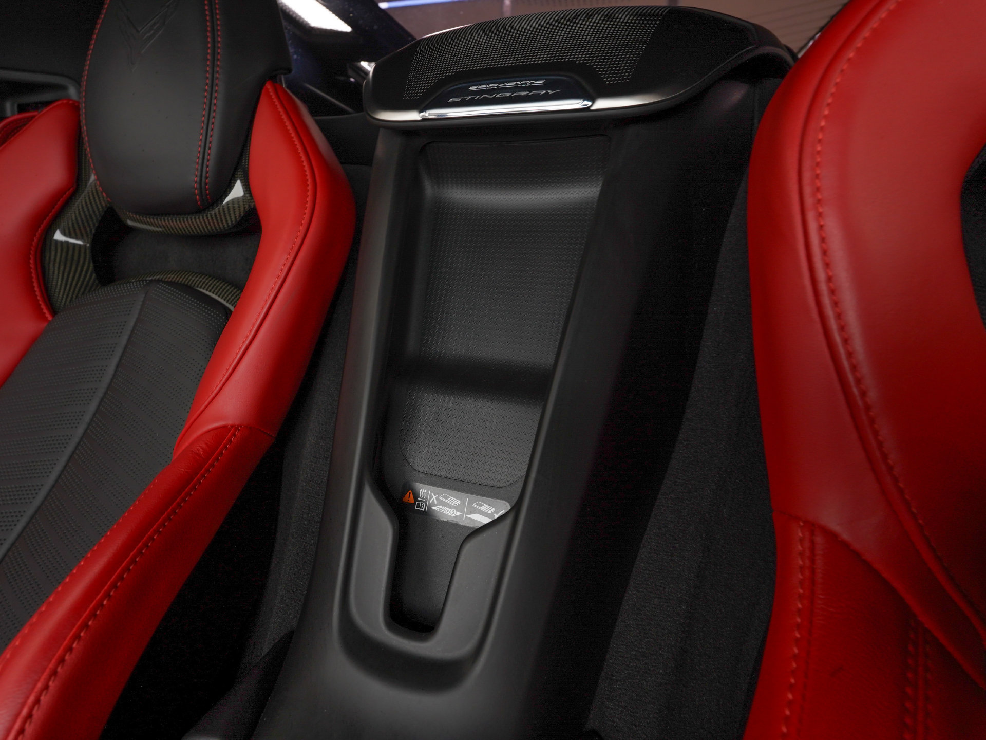 Used 2020 Chevrolet Corvette Stingray Preferred Cpe w/ 2LT Preferred Equipment Group RWD image 27