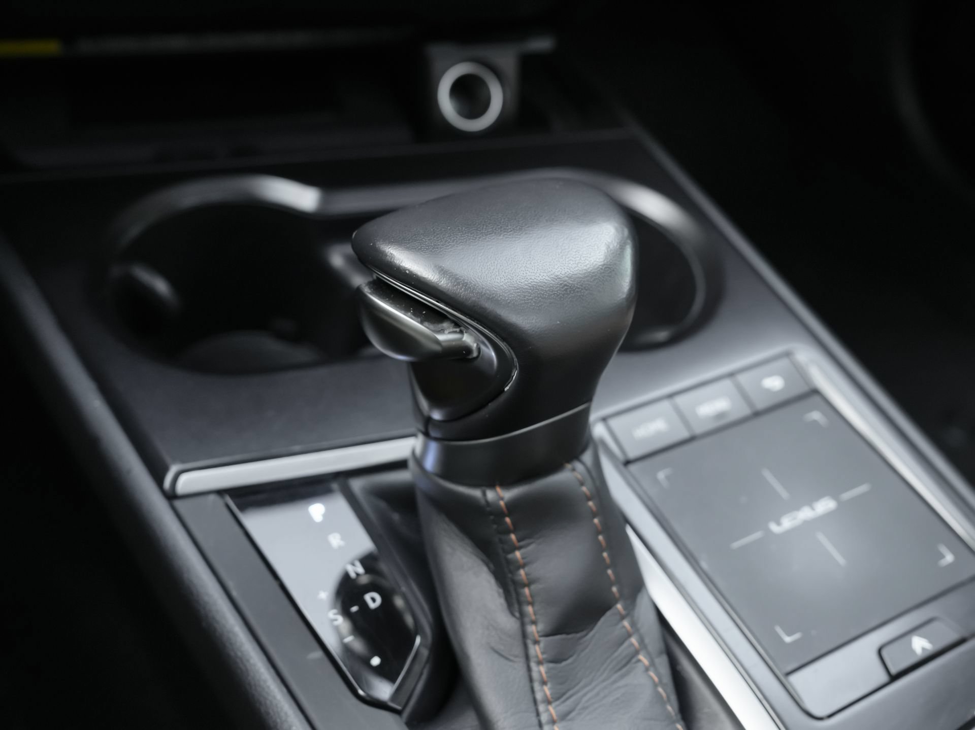 Used 2022 Lexus UX 250h w/ Premium Package AWD/4WD image 18