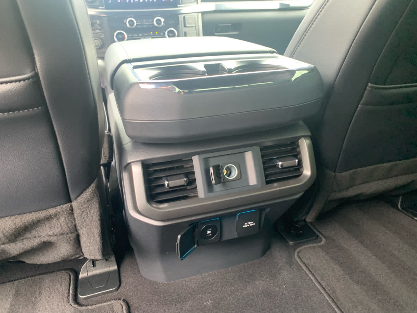 Used 2024 Ford F150 Lariat w/ Bed Utility Package AWD/4WD image 25