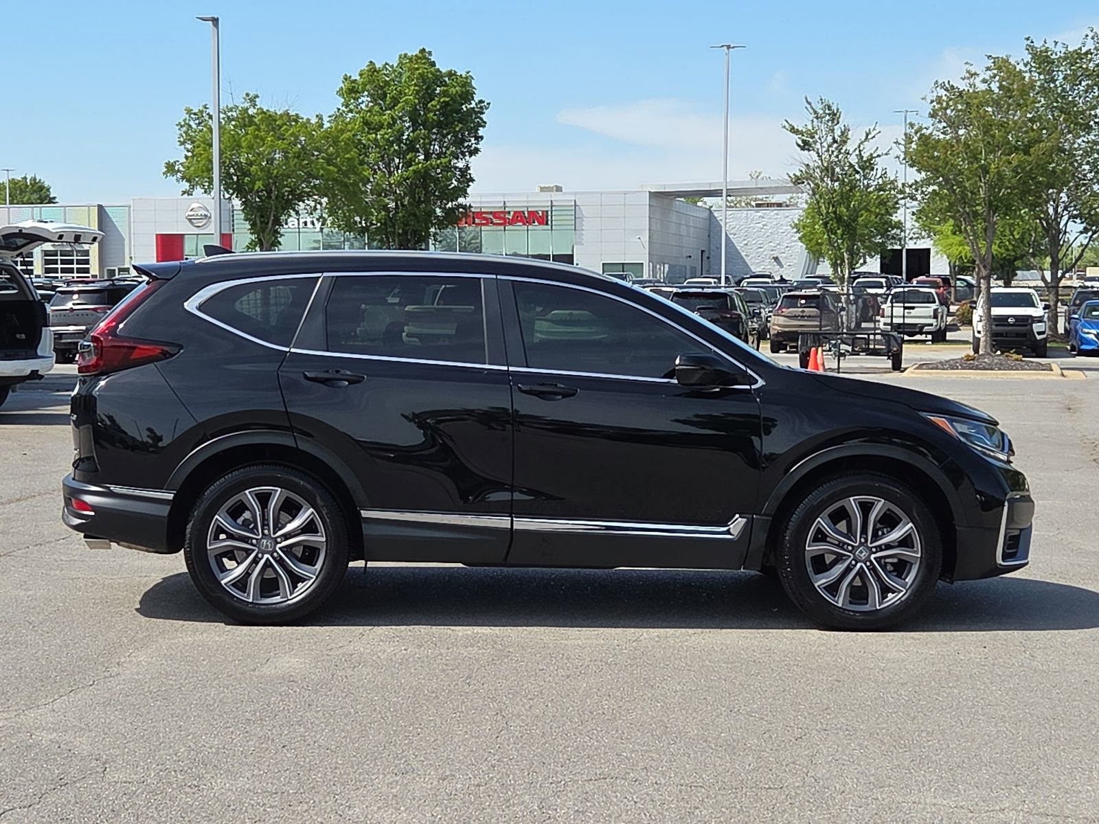 Used 2020 Honda CR-V Touring image 6
