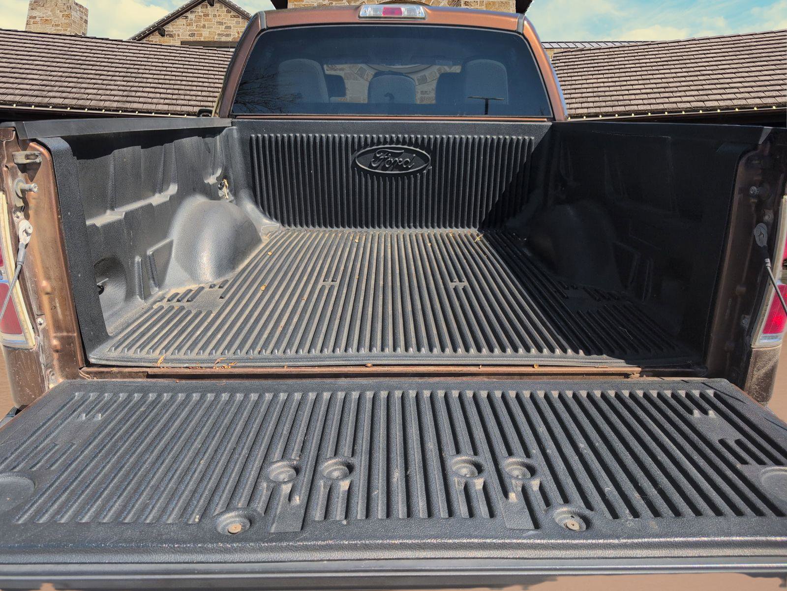 Used 2012 Ford F150 XLT image 19