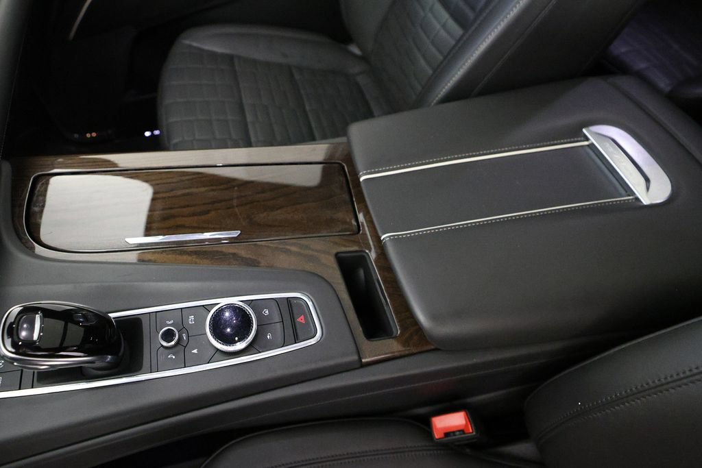 Used 2021 Cadillac Escalade ESV Sport Platinum w/ LPO, ONYX Package AWD/4WD image 35