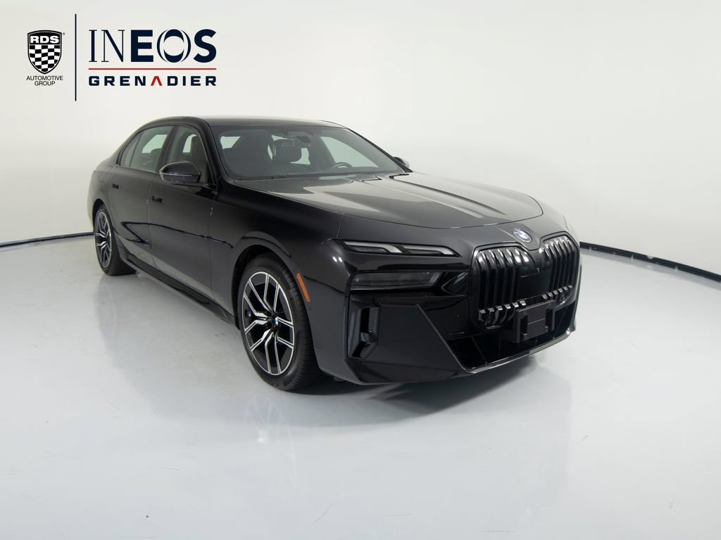 Used 2023 BMW 760i xDrive AWD/4WD image 4