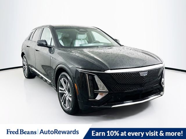 New 2025 Cadillac Lyriq Luxury