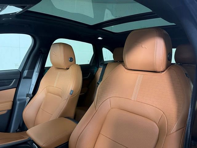 New 2026 Jaguar F-PACE R-Dynamic S AWD/4WD image 29