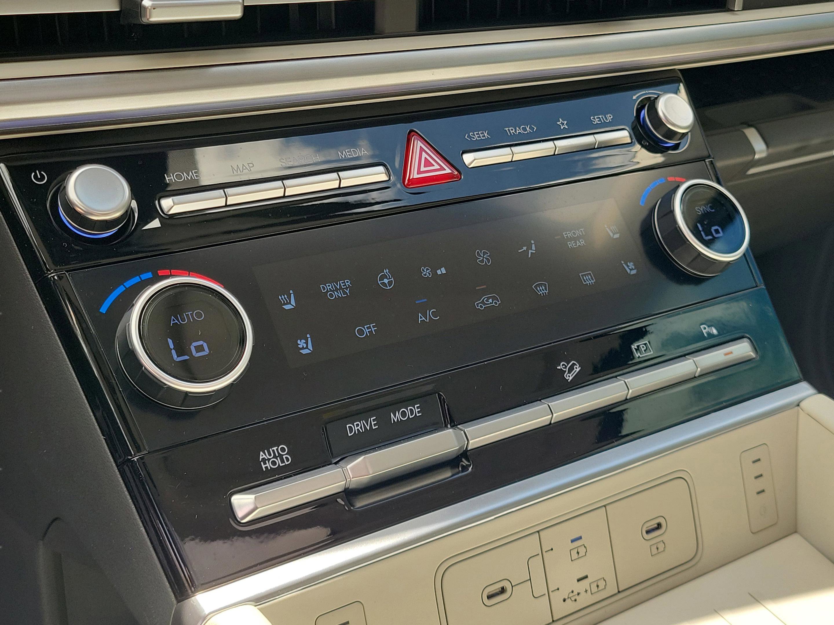 New 2026 Hyundai Santa Fe Calligraphy image 25