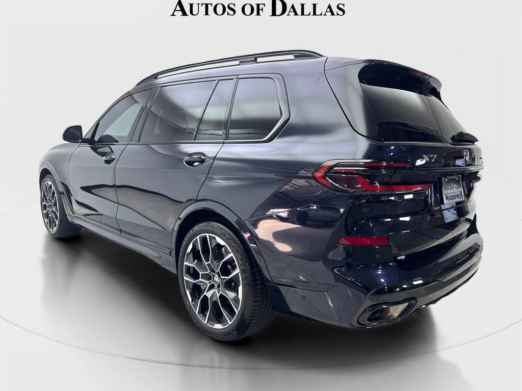 Used 2024 BMW X7 xDrive40i w/ M Sport Package image 9