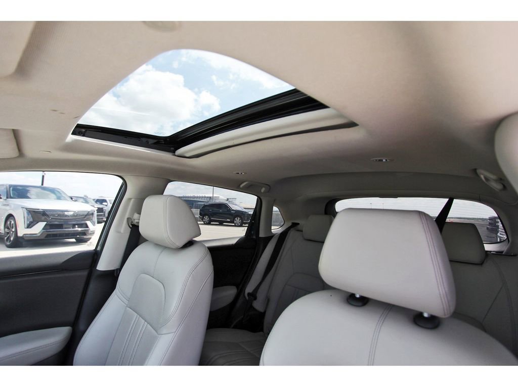 Used 2025 Honda HR-V EX-L image 28