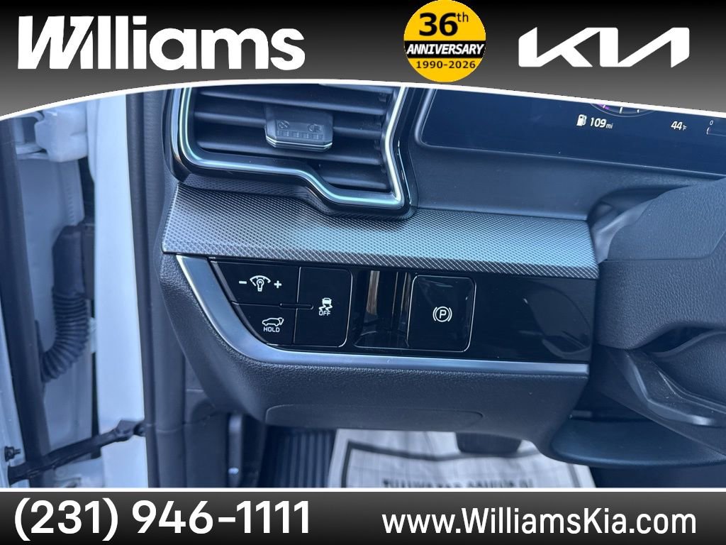 Used 2024 Kia Sportage SX image 47