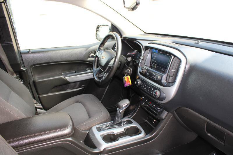 Used 2022 Chevrolet Colorado LT w/ Fleet Safety Package RWD image 18