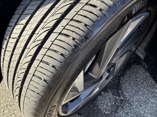 Certified 2025 Hyundai Elantra Sport image 6