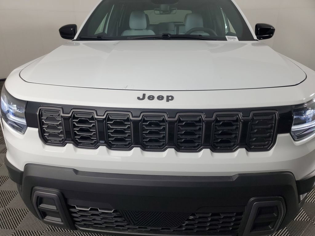 New 2026 Jeep Cherokee Laredo AWD/4WD image 10