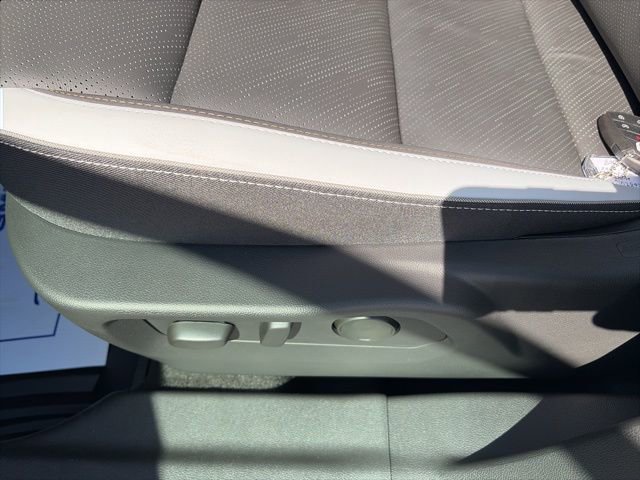 New 2026 Buick Envision Sport Touring image 18