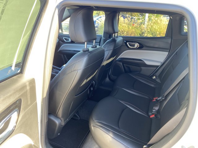 Used 2024 Jeep Compass Limited AWD/4WD image 46