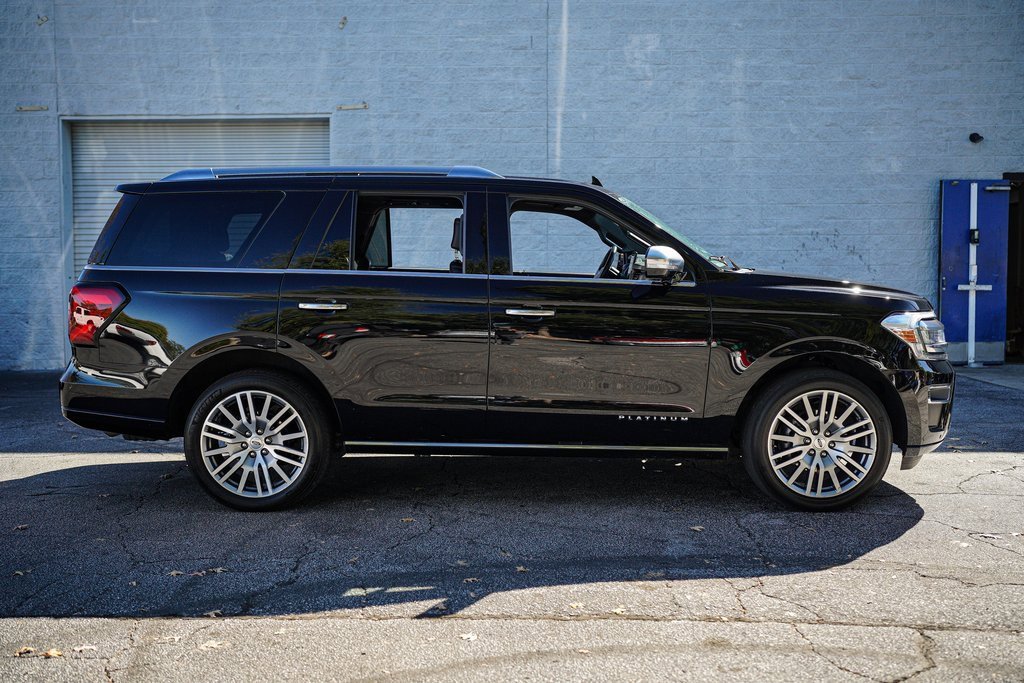 Used 2023 Ford Expedition Platinum image 17