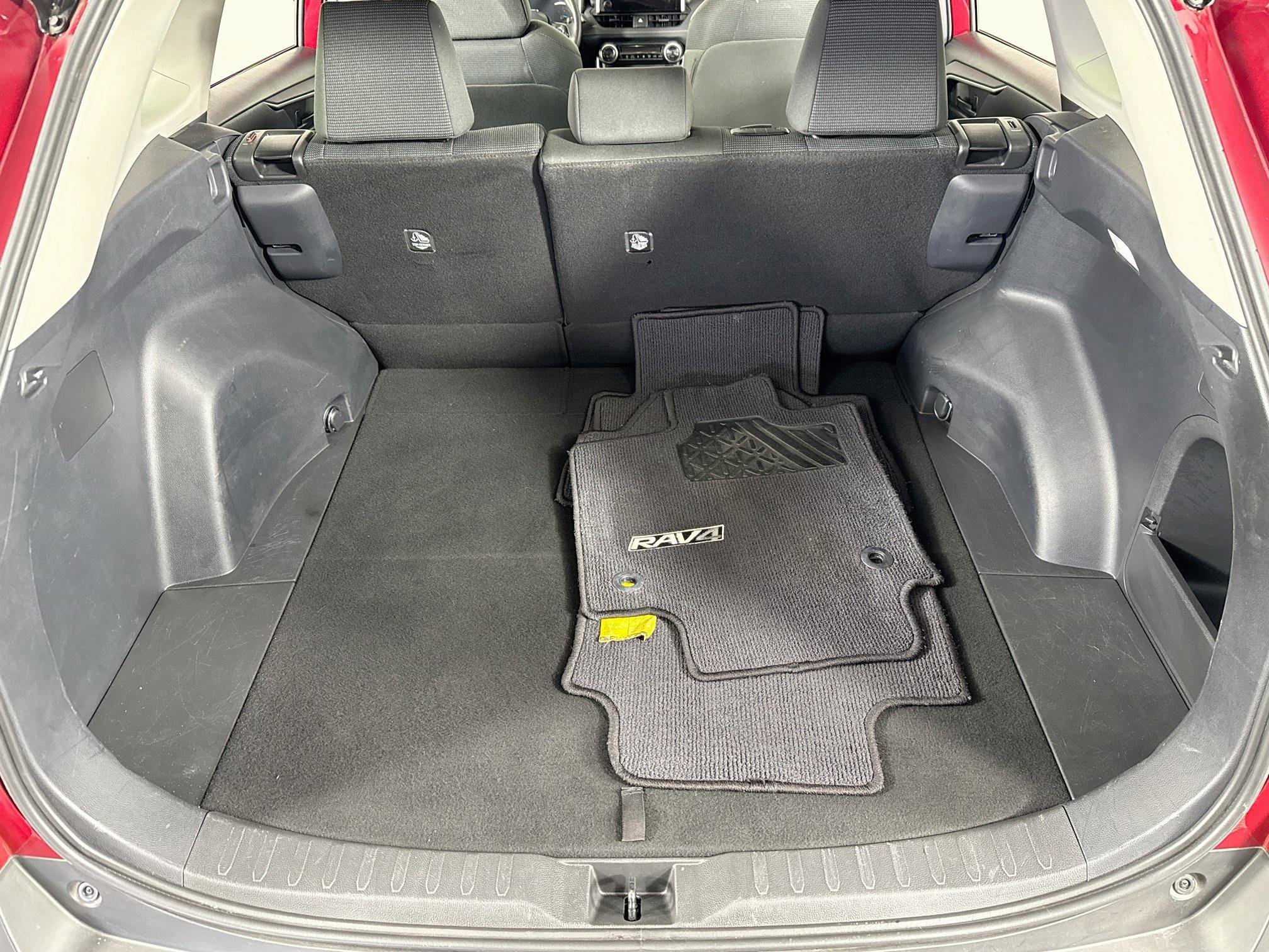 Certified 2025 Toyota RAV4 LE AWD/4WD image 20