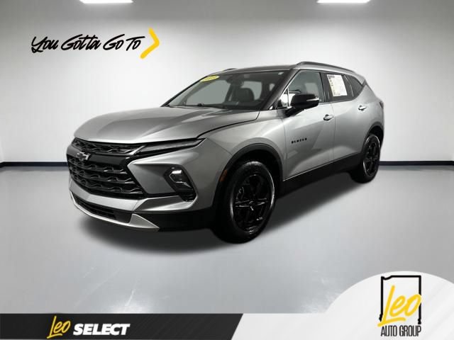 Used 2023 Chevrolet Blazer LT w/ Midnight/Sport Edition FWD video 1