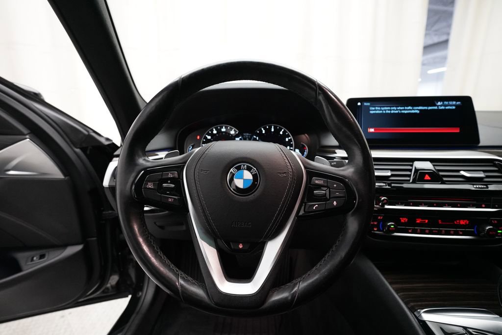 Used 2018 BMW 540i xDrive image 4
