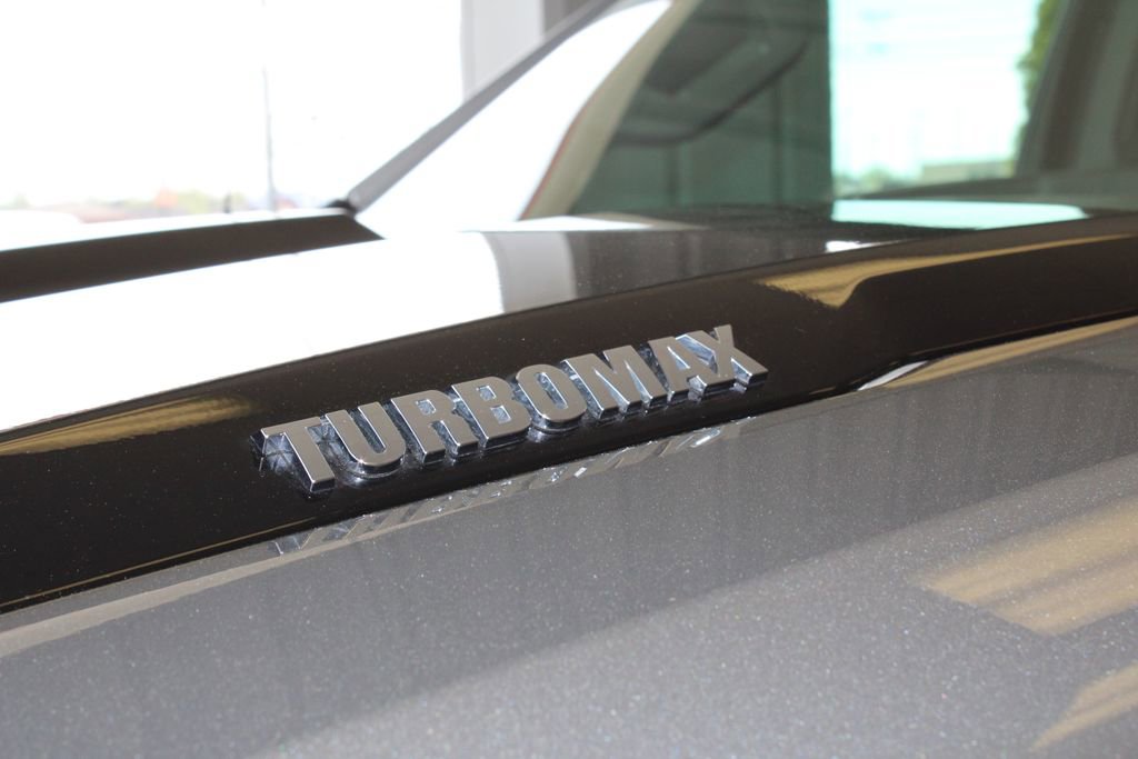 Used 2025 Chevrolet Silverado 1500 Custom Trail Boss AWD/4WD image 37