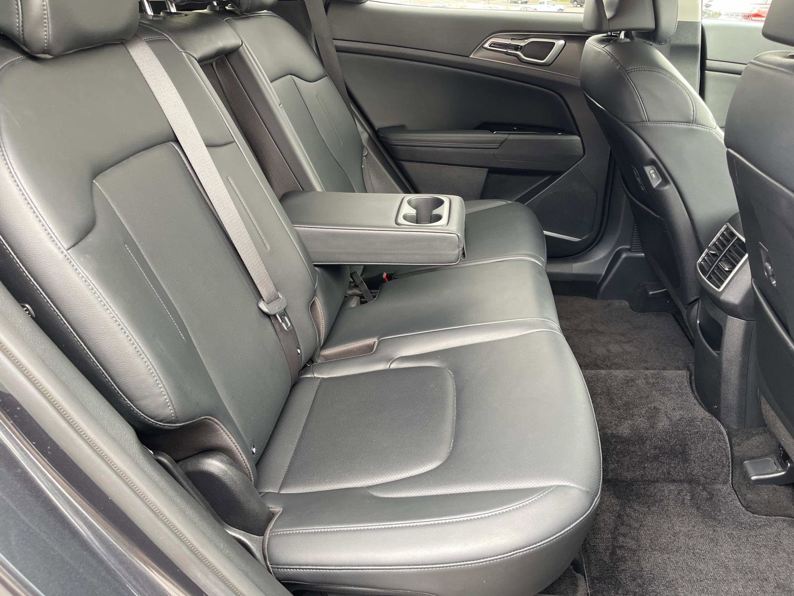 Certified 2023 Kia Sportage EX AWD/4WD image 19