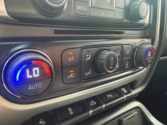 Used 2016 GMC Sierra 3500 SLT w/ Duramax Plus Package AWD/4WD image 29